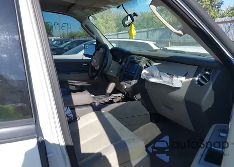 2013 Ford Expedition Xlt из США, поврежденный, VIN 1FMJU1H55DEF24781